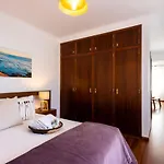 Ohana House Bed & Breakfast 4*