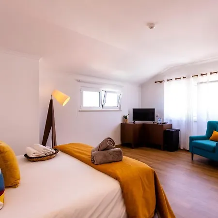 Ohana House Bed & Breakfast 4*